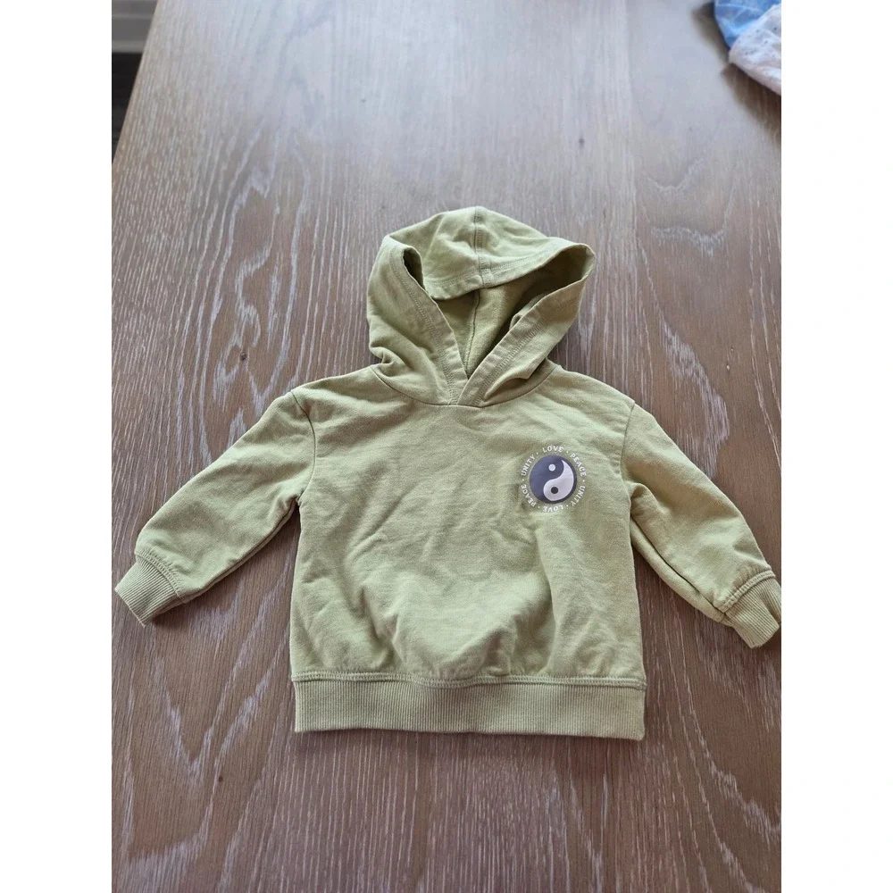 Little co baby boy hooded sweater 3 mos